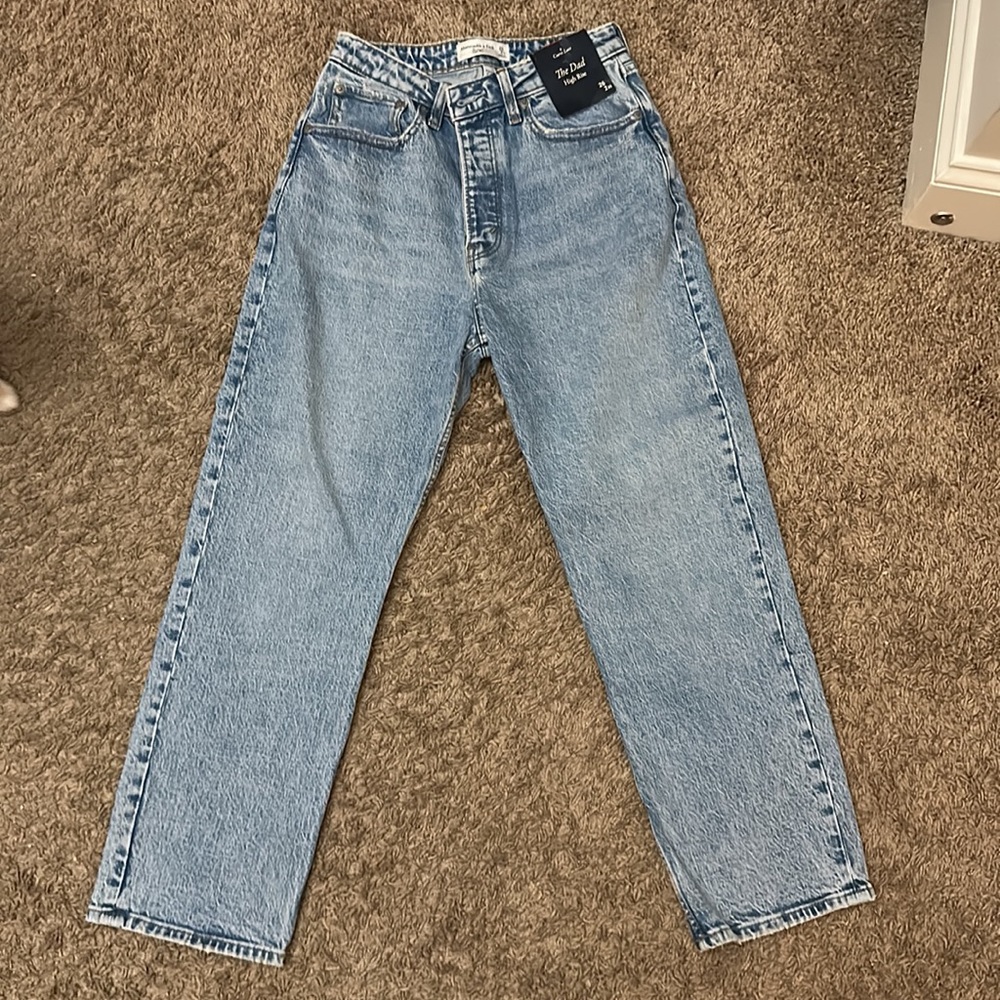 Abercrombie & Fitch Curve Love The Dad High Rise NWT
